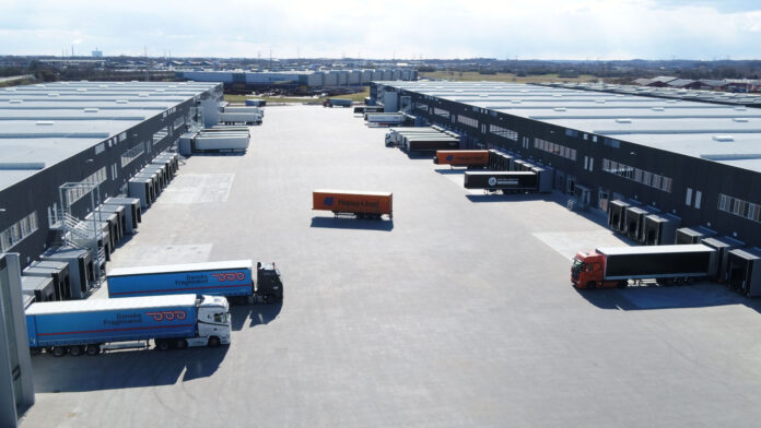 Bestseller udvider logistikcenter i Taulov ved Fredericia med 60.000 kvadratmeter. Foto: Taulov Dry Port.