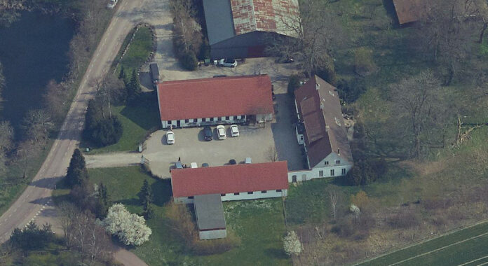 Balstrupgård ved Ringsted er sat til salg for 4,75 millioner kroner. Foto: Styrelsen for Dataforsyning og Infrastruktur.