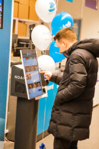 I samarbejde med foodtech-firmaet Noahs, har supermarkedskæden Meny åbnet såkaldte "smart kitchens" i to supermarkeder i Herning og Bagsværd. Foto: PR.
